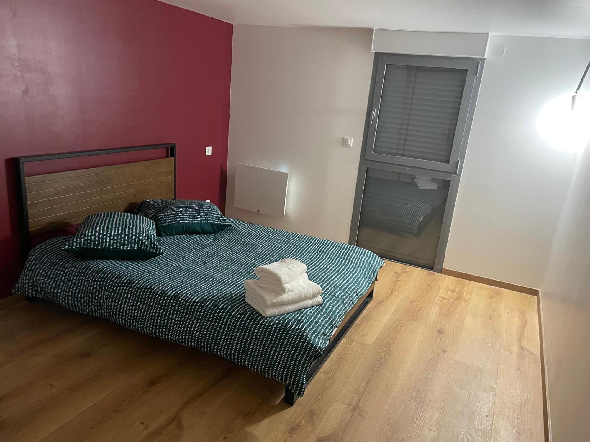 Apparemment Choucas Apartment Bagneres-de-Bigorre Bagian luar foto